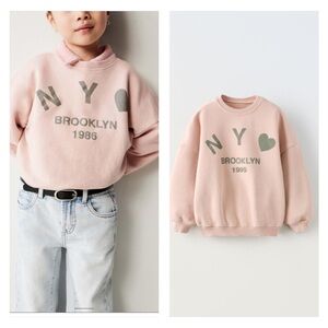 NWT Zara sweatshirt 1.5Y (12-18M)